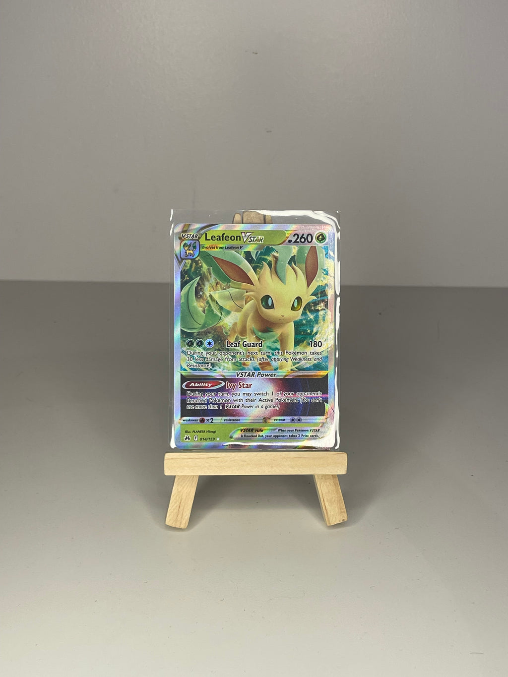 Leafeon VStar (CRZ 014) English